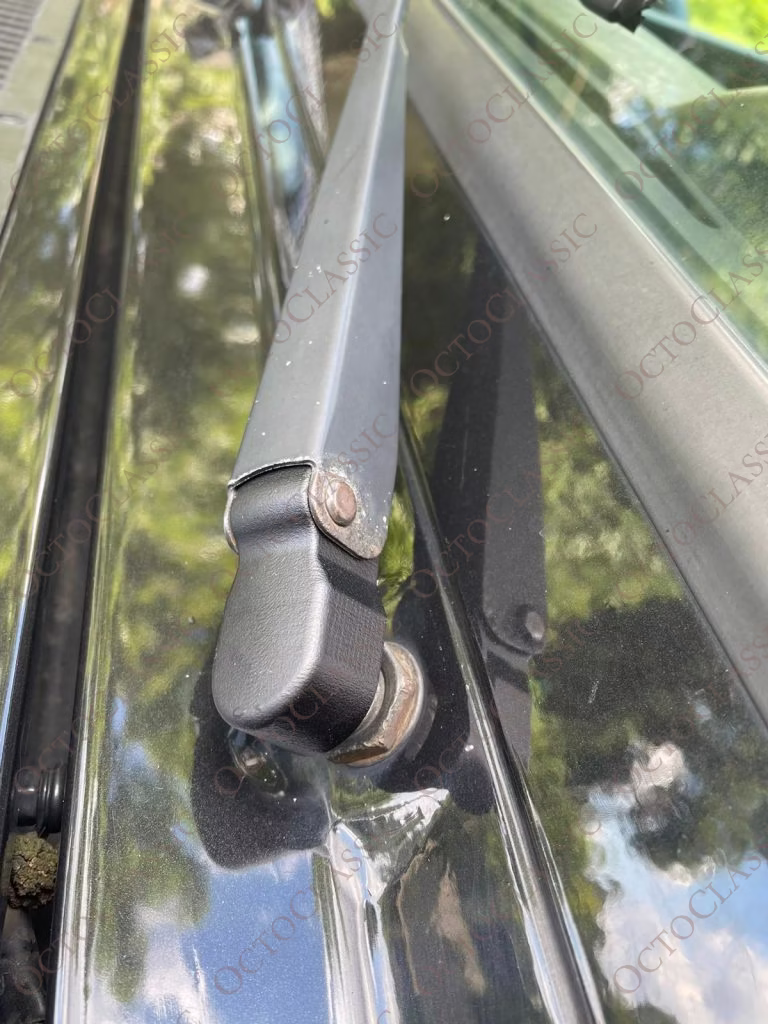 W463 Wischerarmabdeckung vorne (Mercedes G-Klasse, W460, W461)