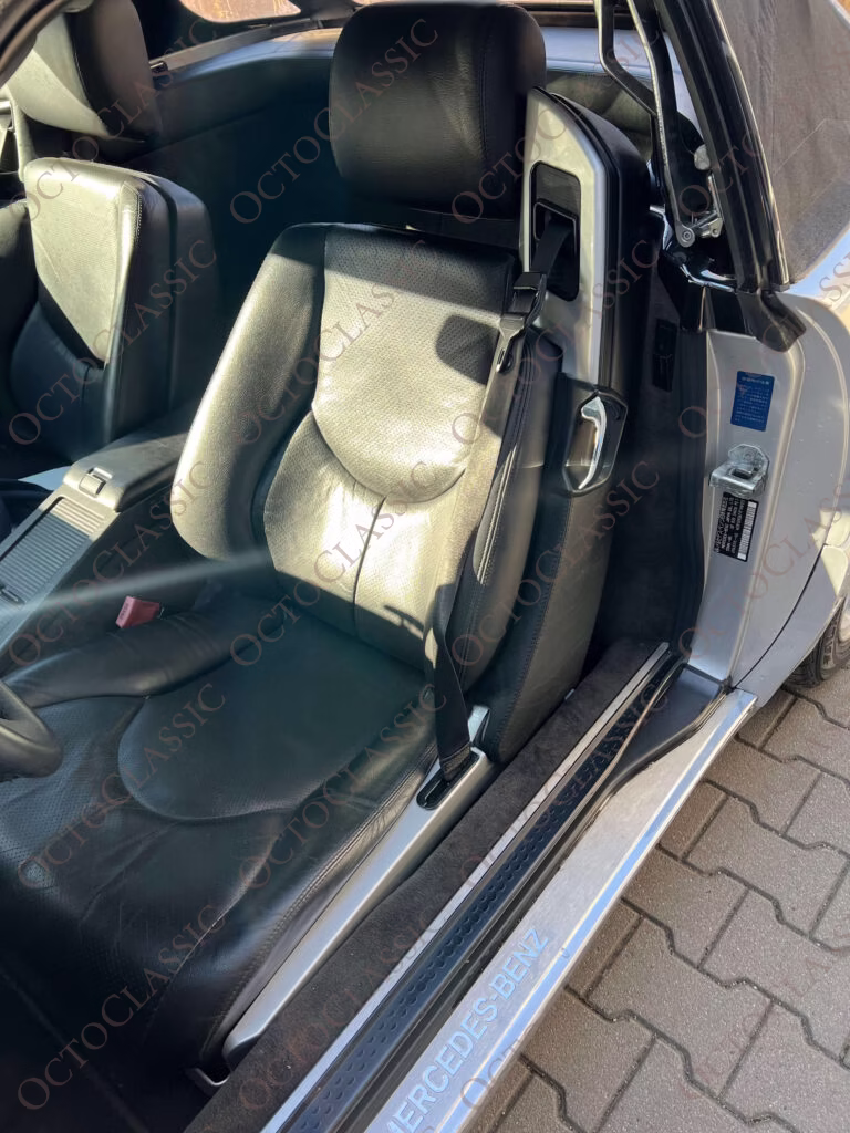 Copri cintura di sicurezza Mercedes R129 sinistra o destra tutti i colori esterni con striscia in pelle A1299101739 / A1299101839