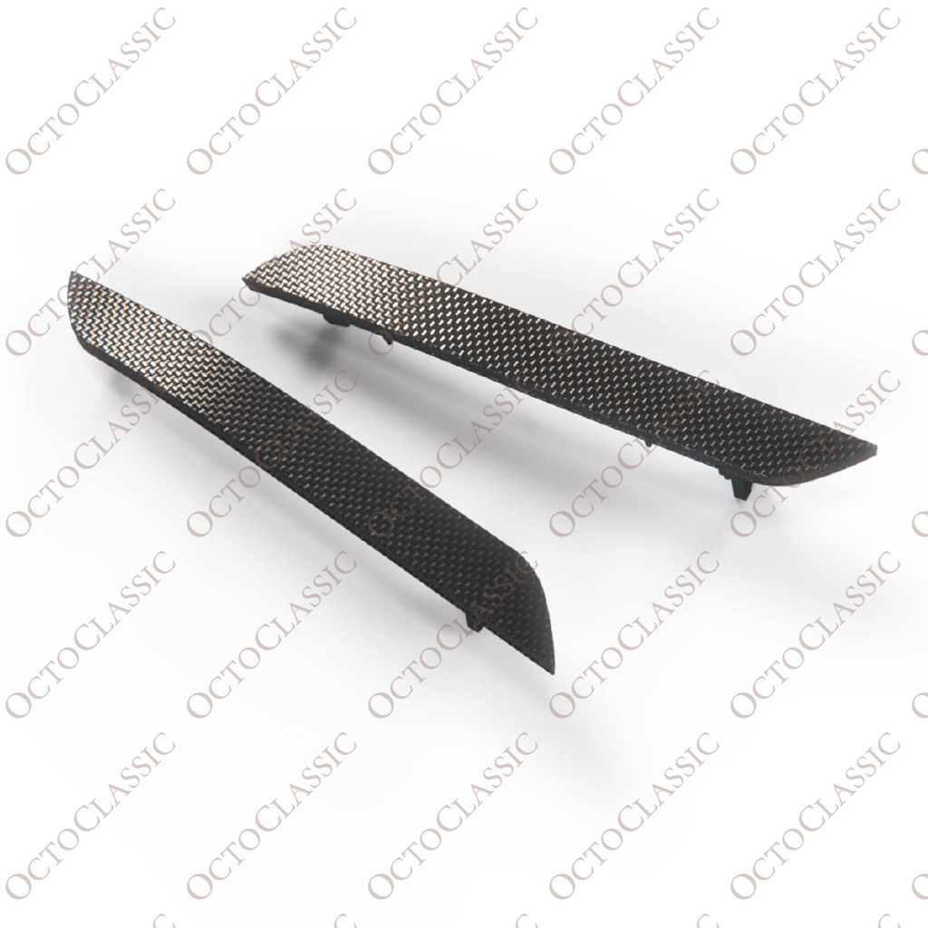 BMW X6 E71 Bumper Side Reflectors Custom Carbon Fiber Replacement Pair 63147187087 & 63147187088