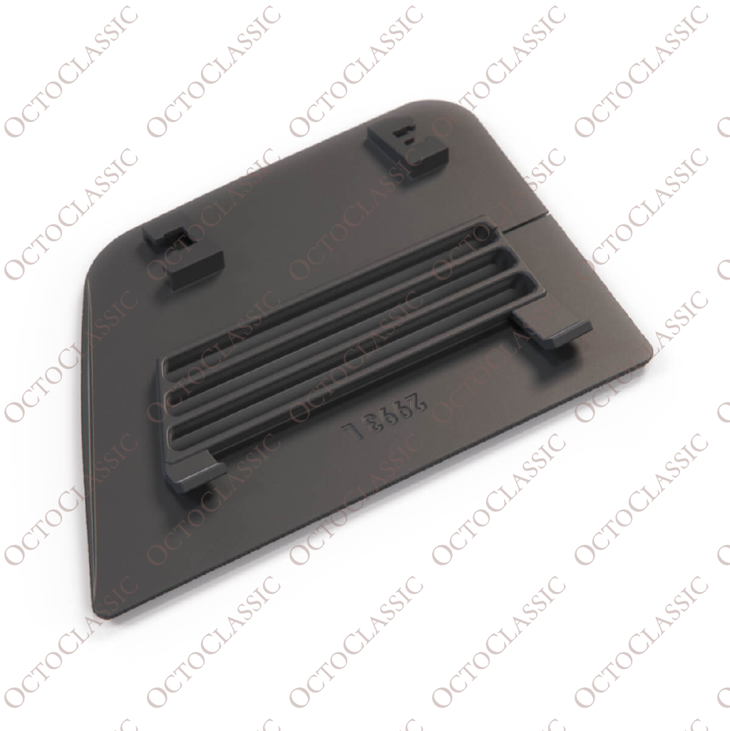 Volvo 850 / V70 C-Pillar Rear Seat Belt Cover Trim 9425119 / 9425127 Volvo 850 / V70 C-Pillar Rear Seat Belt Cover Trim 9425119 / 9425127