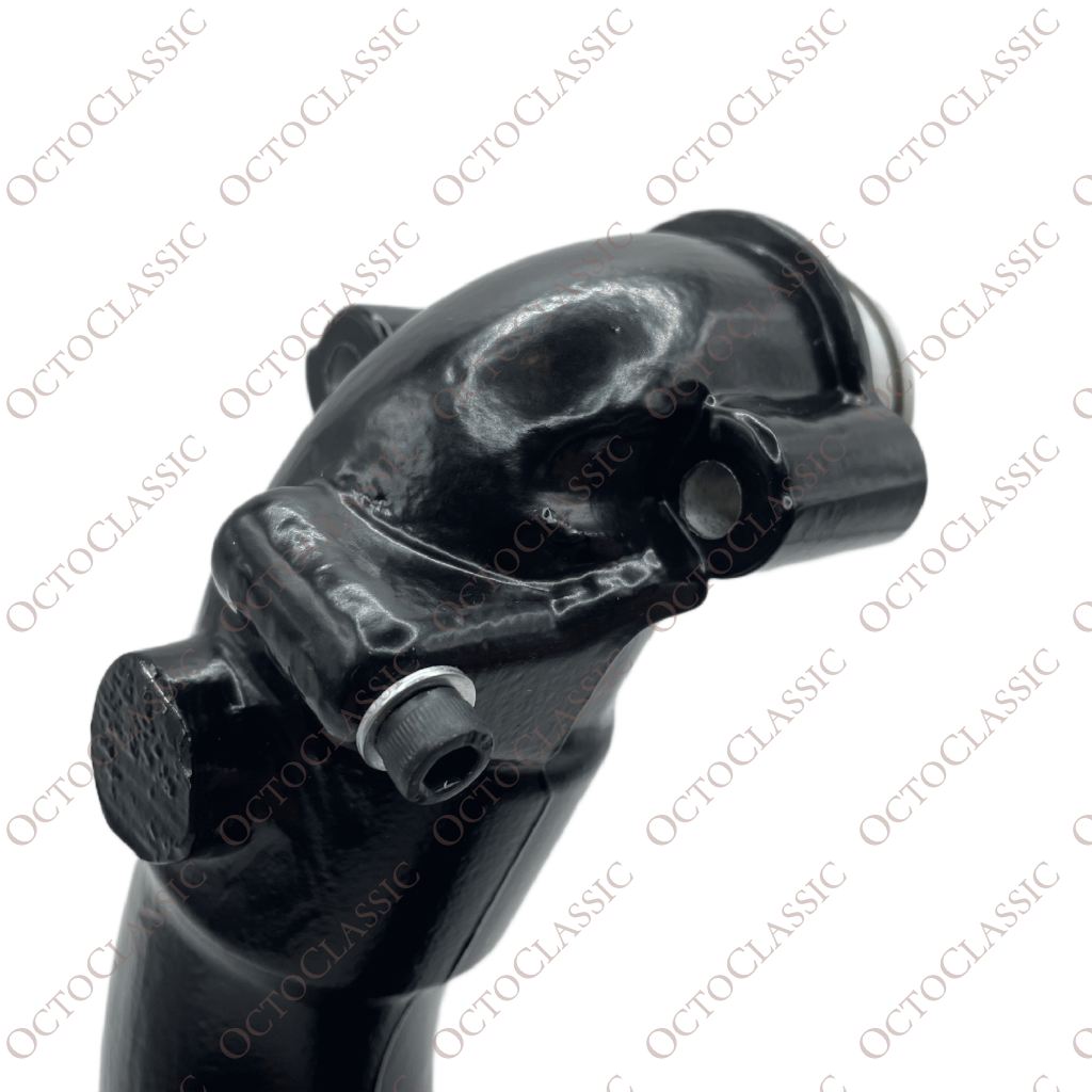 Mercedes W205 Turbo Air Intake Hose / Intercooler Pipe Mercedes A6260900042 Mercedes W205 Turbo Air Intake Hose / Intercooler Pipe Mercedes A6260900042