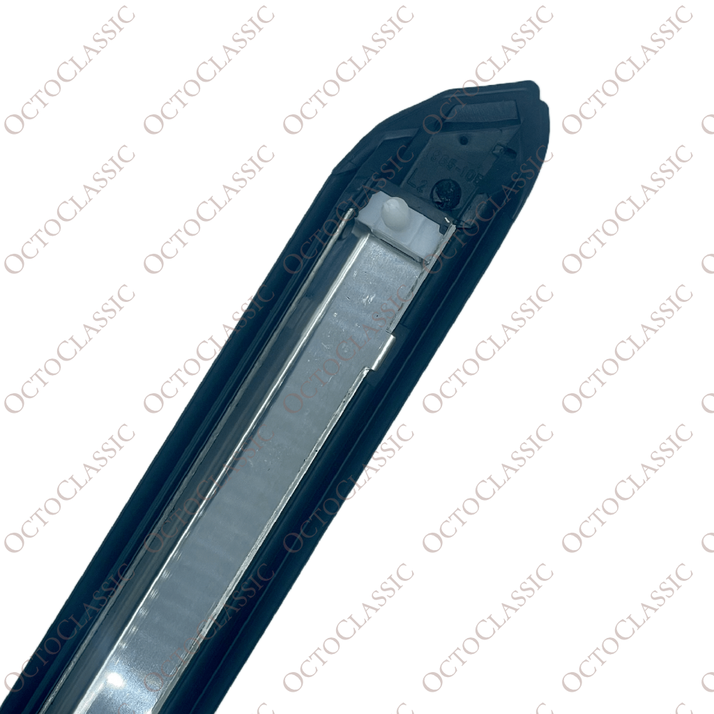 BMW E30 Coupe Black Trim Moulding For Side Panel Left Or Right 51131965105 / 51131965106 BMW E30 Coupe Black Trim Moulding For Side Panel Left Or Right 51131965105 / 51131965106