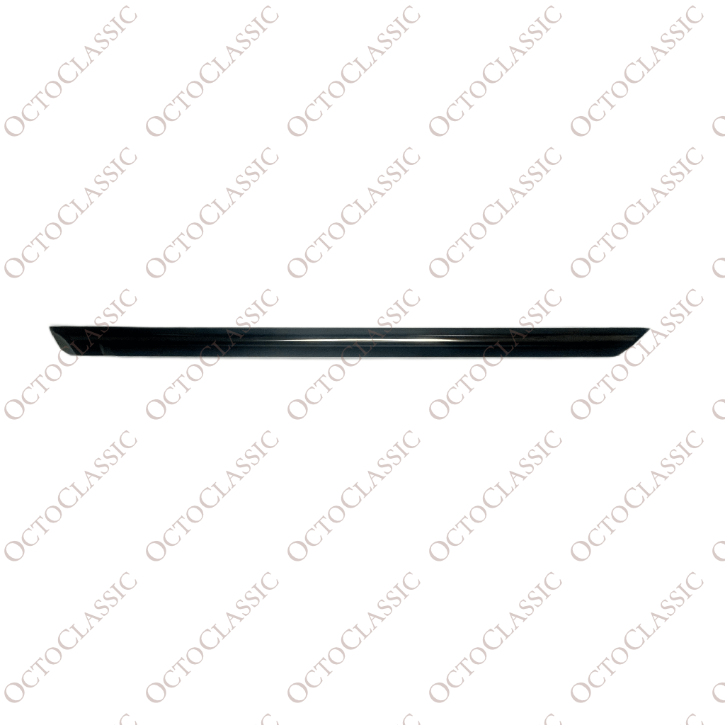 BMW E30 Front Door Trim Moulding Black with Chrome Trim Left Or Right 51131952893 / 51131904770 BMW E30 Front Door Trim Moulding Black with Chrome Trim Left Or Right 51131952893 / 51131904770