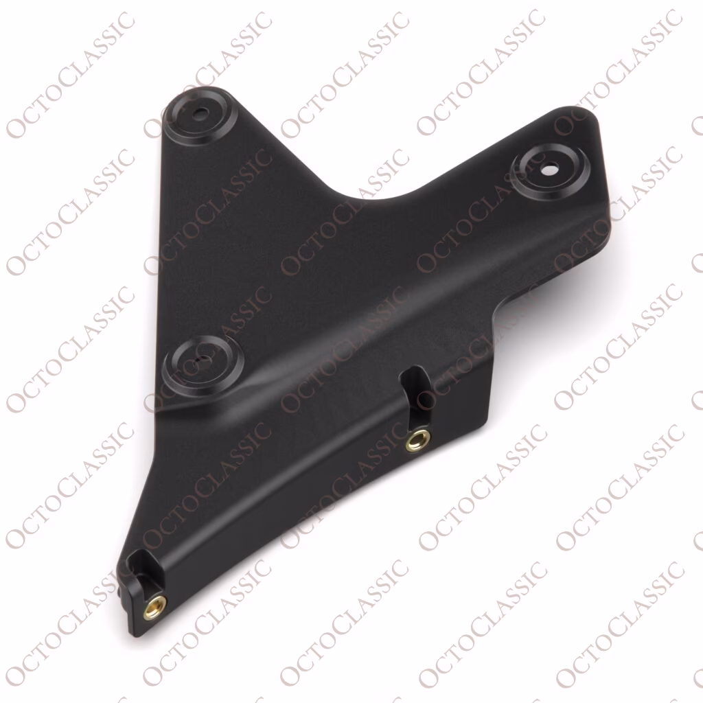 Audi S2, RS2 Support arrière de pare-chocs gauche ou droit 8A0807193 / 8A0807194 Audi S2, RS2 Support arrière de pare-chocs gauche ou droit 8A0807193 / 8A0807194