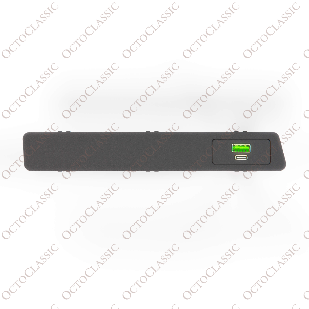 BMW E31 Mittelkonsolen-Schalterblende mit USB-Ladeanschluss, schwarz BMW E31 Mittelkonsolen-Schalterblende mit USB-Ladeanschluss, schwarz
