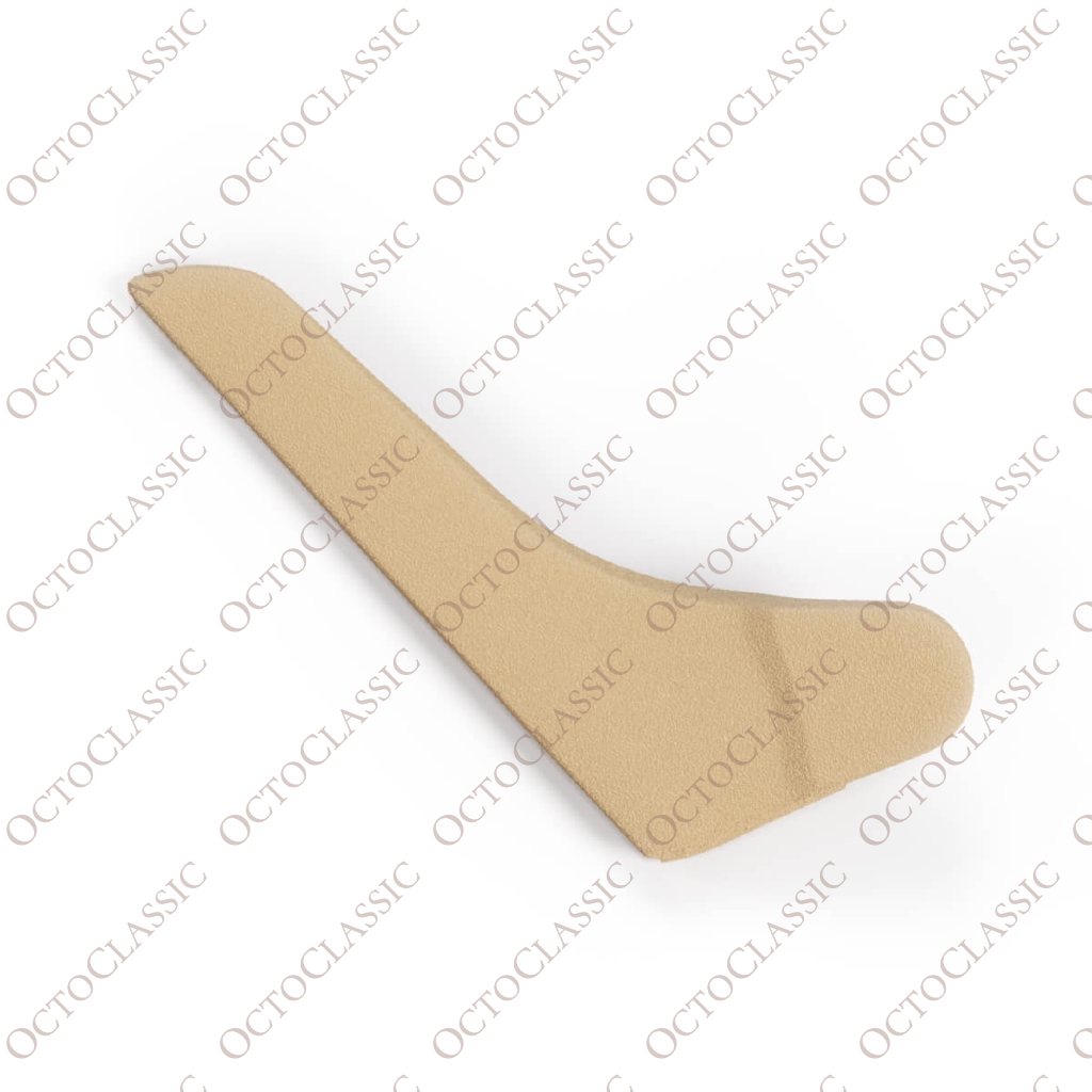 Mercedes W124: rivestimento laterale inferiore del sedile anteriore, sinistro o destro, tutti i colori A1249181930 / A1249182030 Mercedes W124: rivestimento laterale inferiore del sedile anteriore, sinistro o destro, tutti i colori A1249181930 / A1249182030