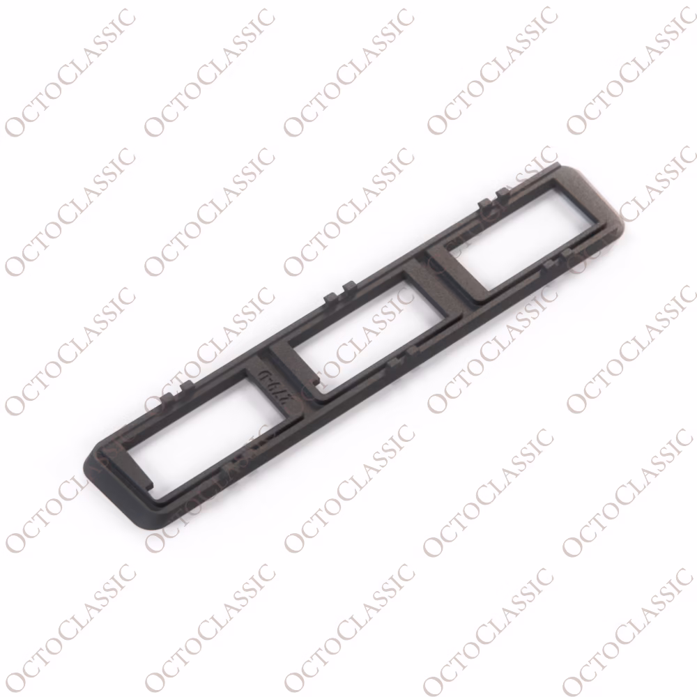 BMW E31 840Ci 840i 850Ci 850CSi Copertura destra nella cornice della console centrale 4 versione