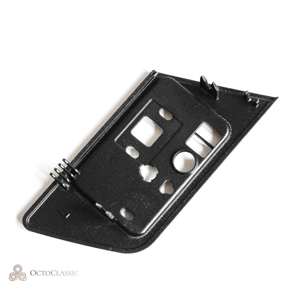 W124 E500 Seat switch cover left or right (Mercedes) OctoClassic