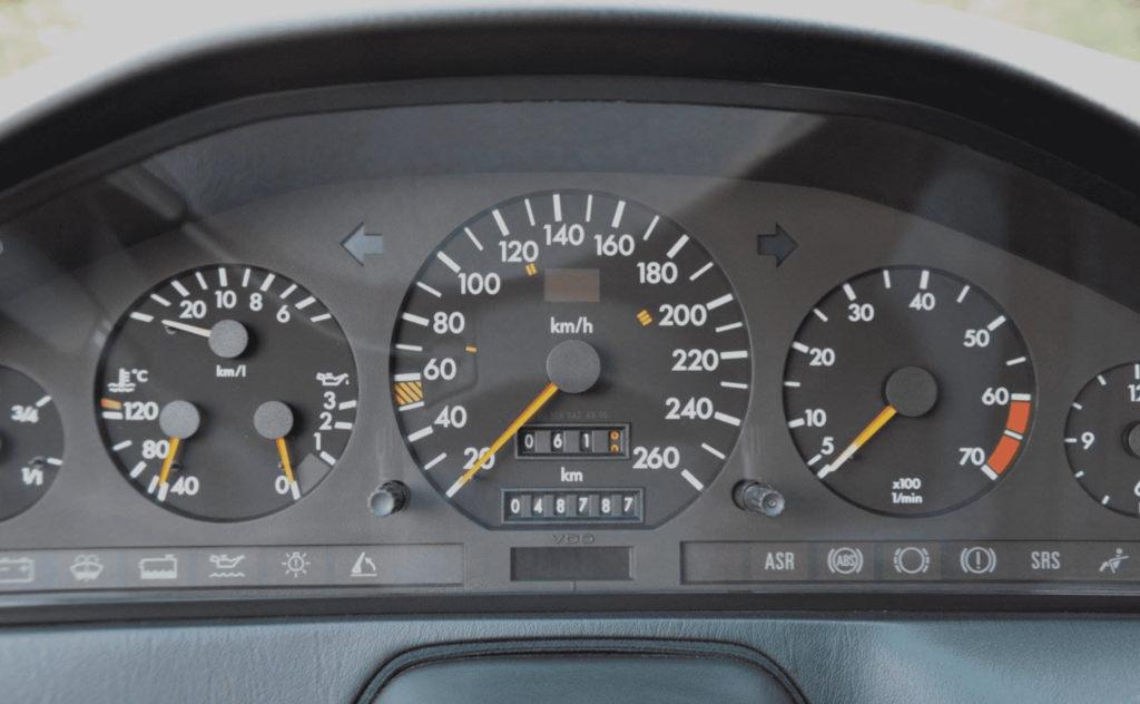 odometer-octoclassic-r129-mercedes-benz-SL-octoclassic-blog-instrumental-cluster-gears-repair-kit