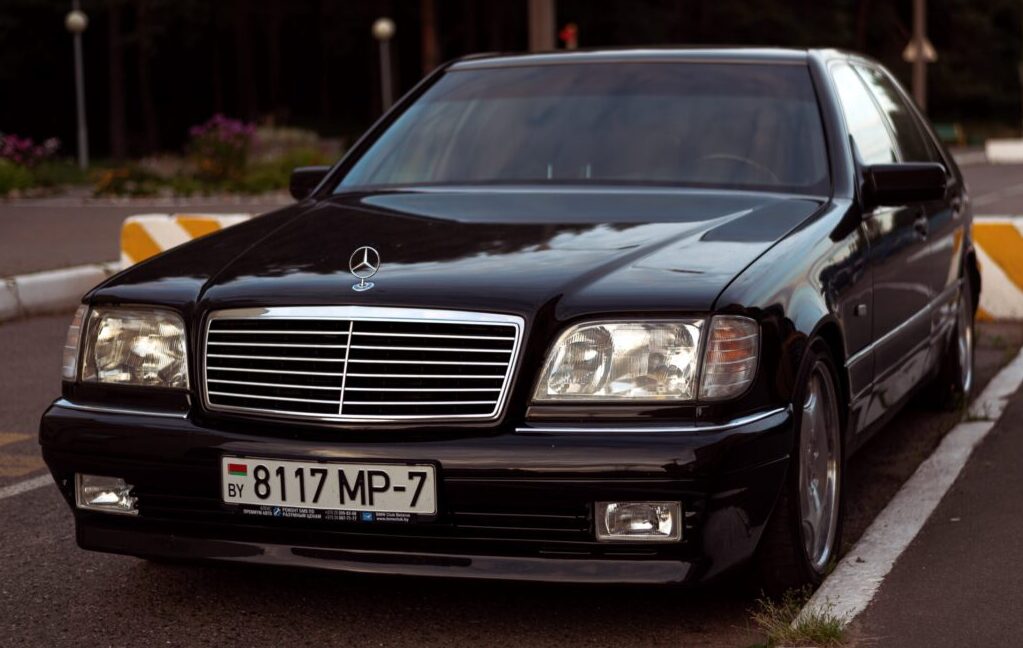 Which Mercedes W140 to buy?