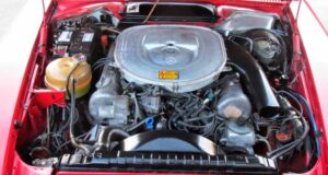 Mercedes W107
