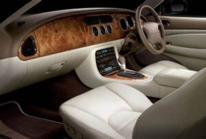 Jaguar XK8