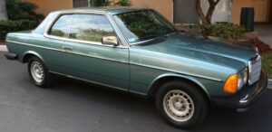 Mercedes W123