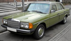 Mercedes W123