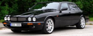 Jaguar XJR