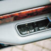 Range Rover Classic Zestaw osłon śrub do klamek drzwi 2 sztuki czarne MXC1309SUA