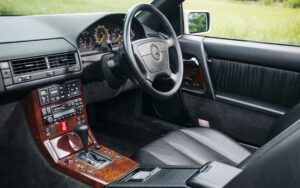 Mercedes R129