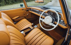 Mercedes W113