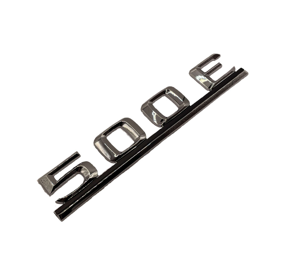mercedes-w124-emblem-500e- 