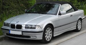 BMW 323i