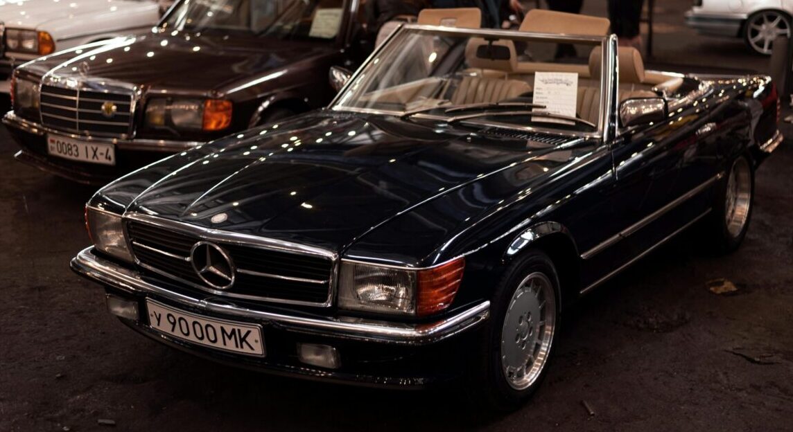 Better Than Factory: Recreating the Mercedes R107 Rosette with Metal 3D Printing